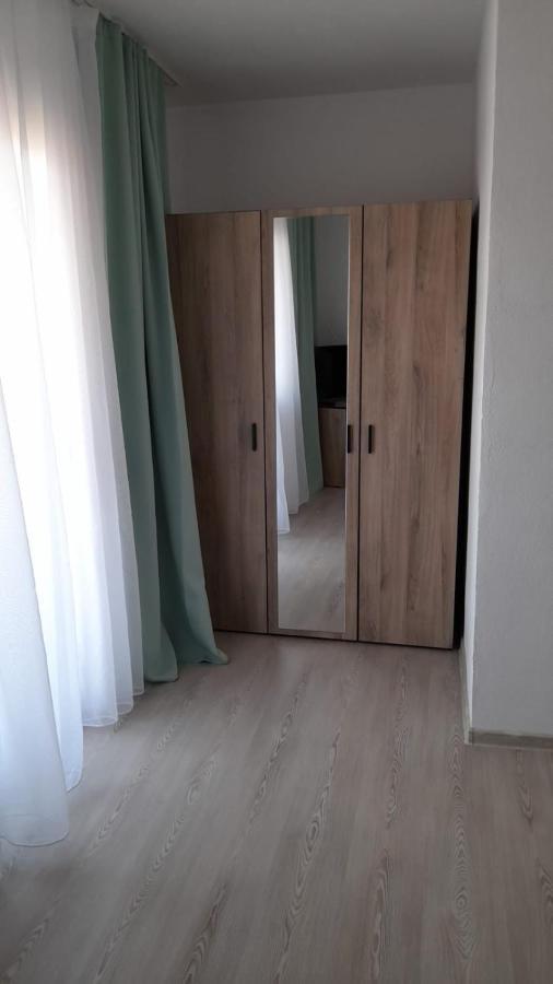 Casa Elena Eselnita 호텔 외부 사진